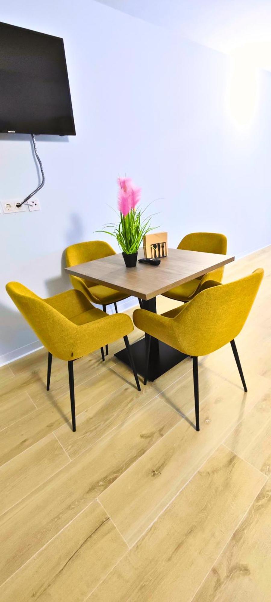 Ynfinity Aparthotel Valencia Exteriör bild