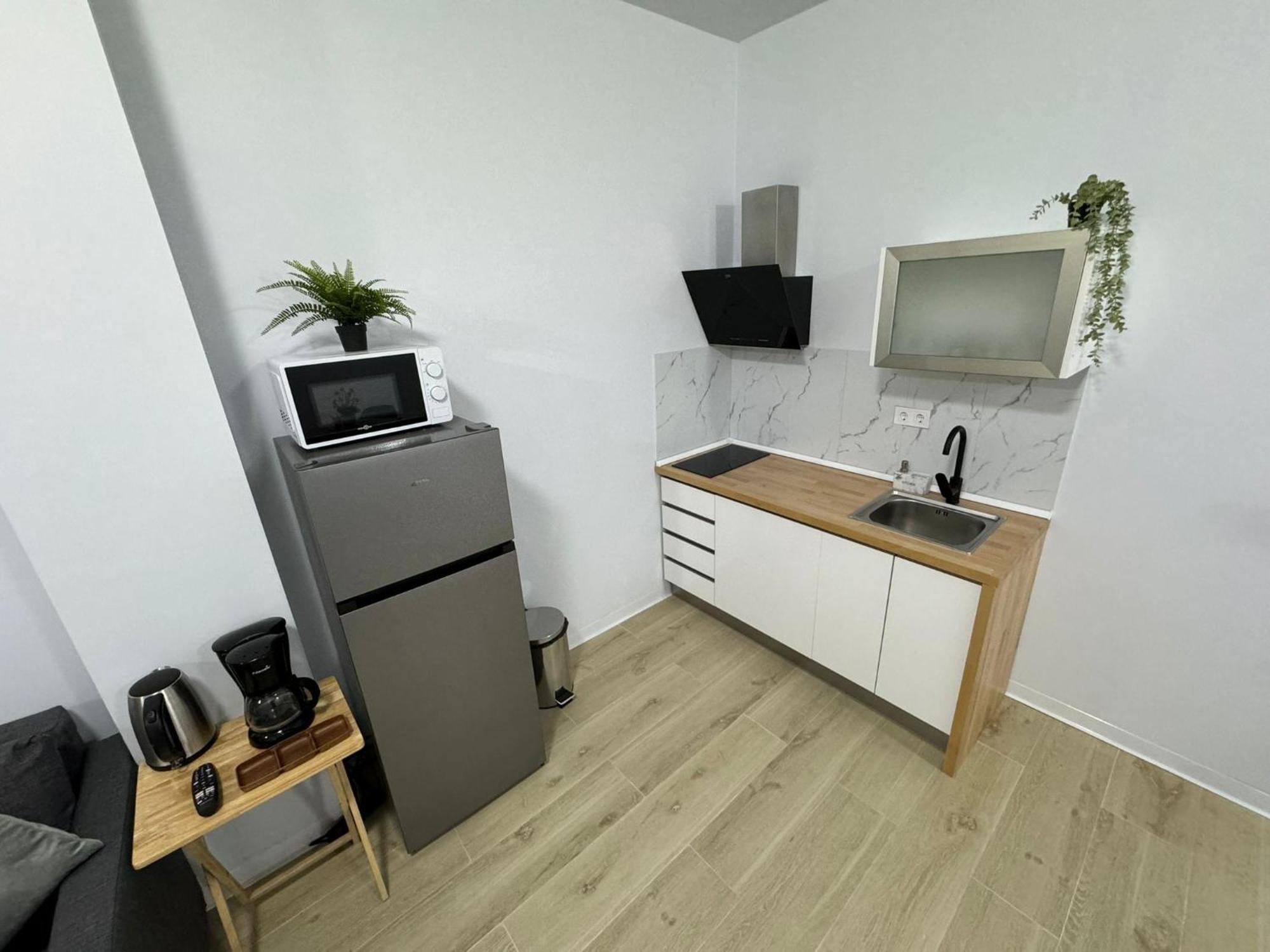 Ynfinity Aparthotel Valencia Exteriör bild
