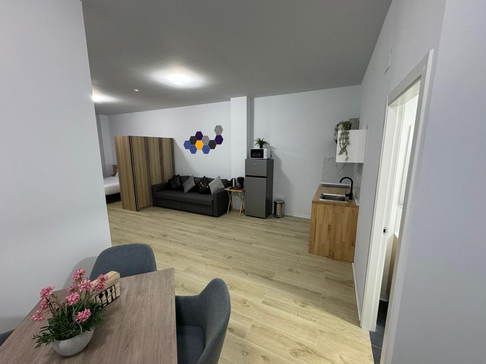Ynfinity Aparthotel Valencia Exteriör bild